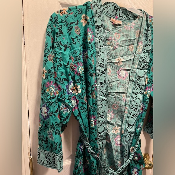 🪩 NWOT Knox Rose Green Floral Top Size Medium - Picture 5 of 5